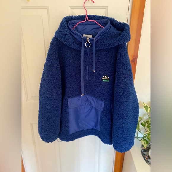 New horizons fleece - Picture 3 of 3